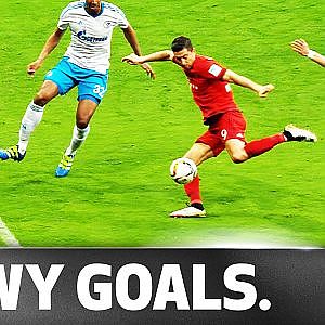 Lewandowski on Fire: Goals No. 26 & 27 Come Against Hamburg